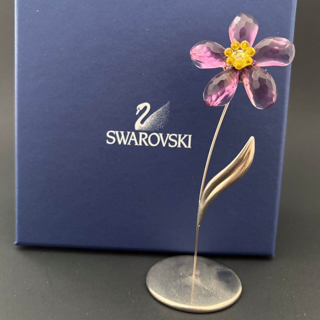 Swarovski Purple Crystal Paradise Deoli Amethyst Flower 677619 Retired 2007