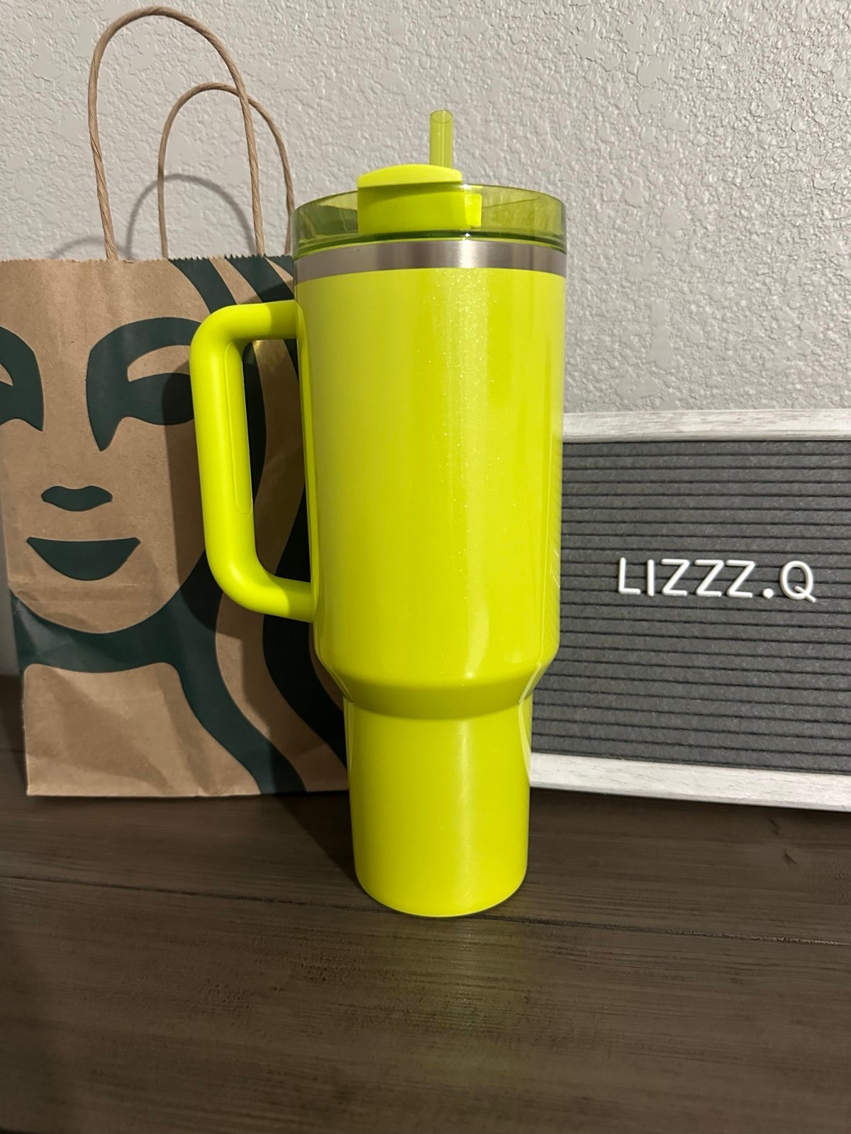LIME Stanley x Starbucks 40 oz
