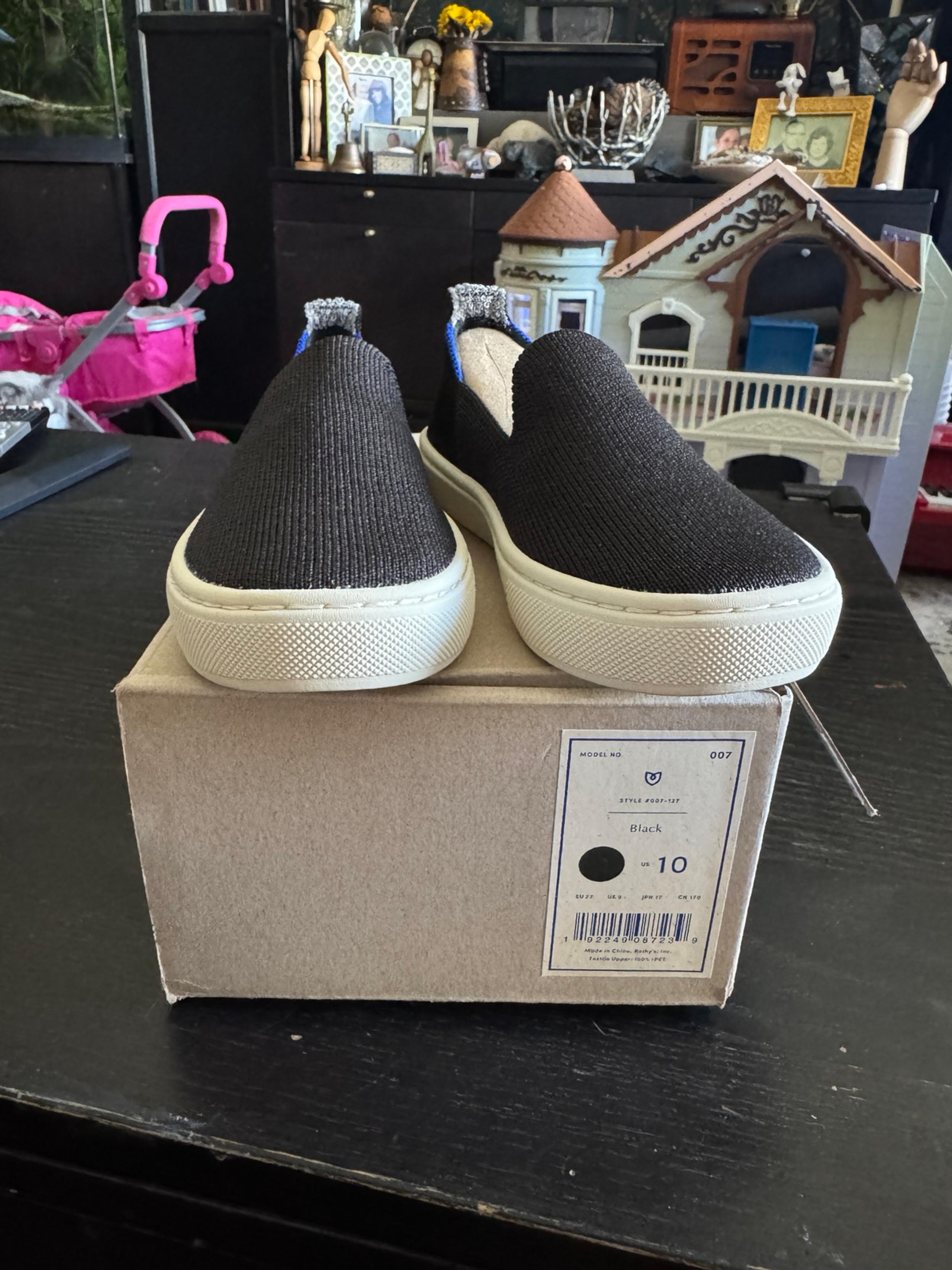 Rothy’s Kids The Kids Sneakers Size 10 Slip On Black Flats Washable NEW - Rothy's