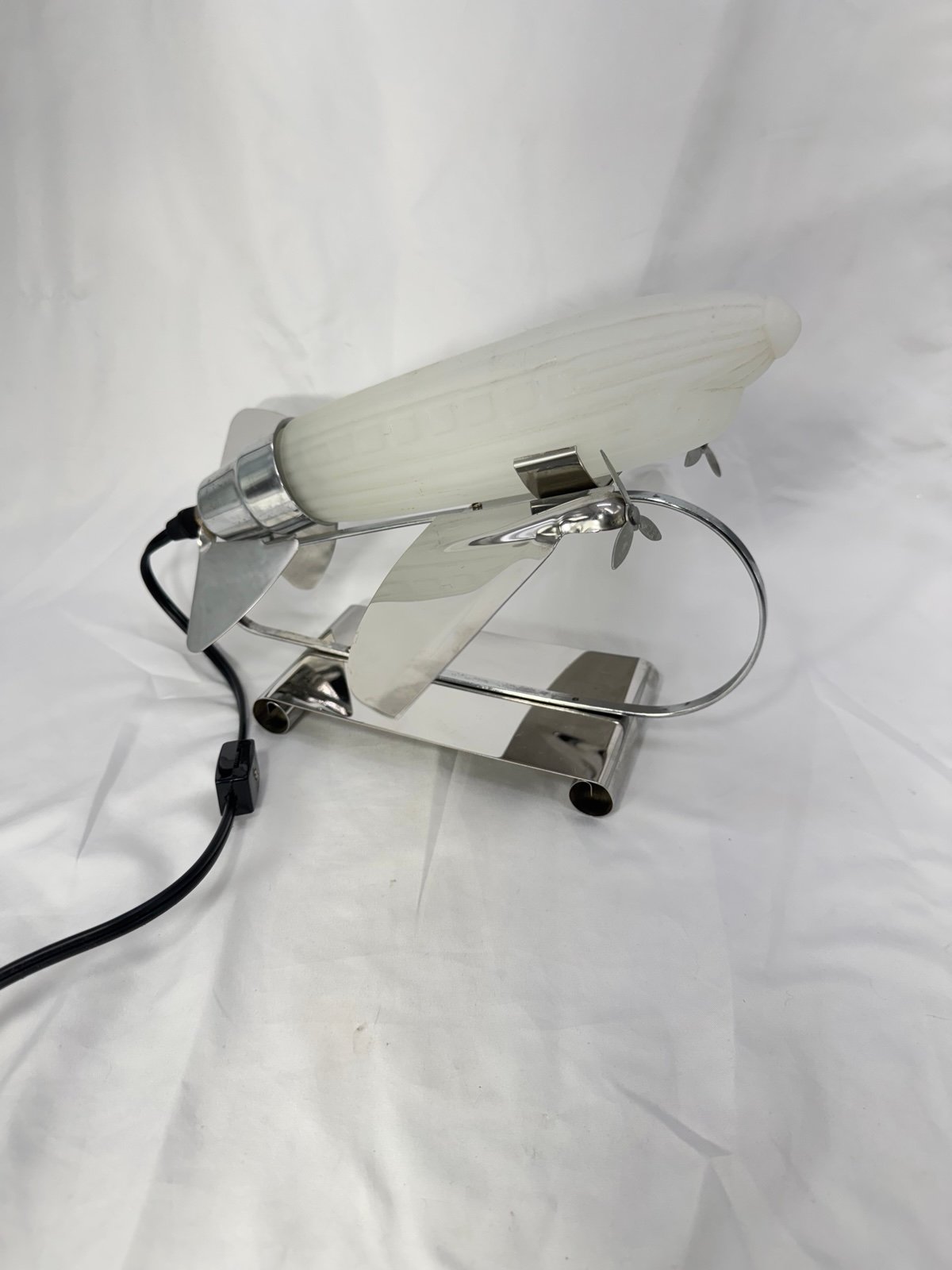 VTG Art Deco style airplane DC-3 lamp/light