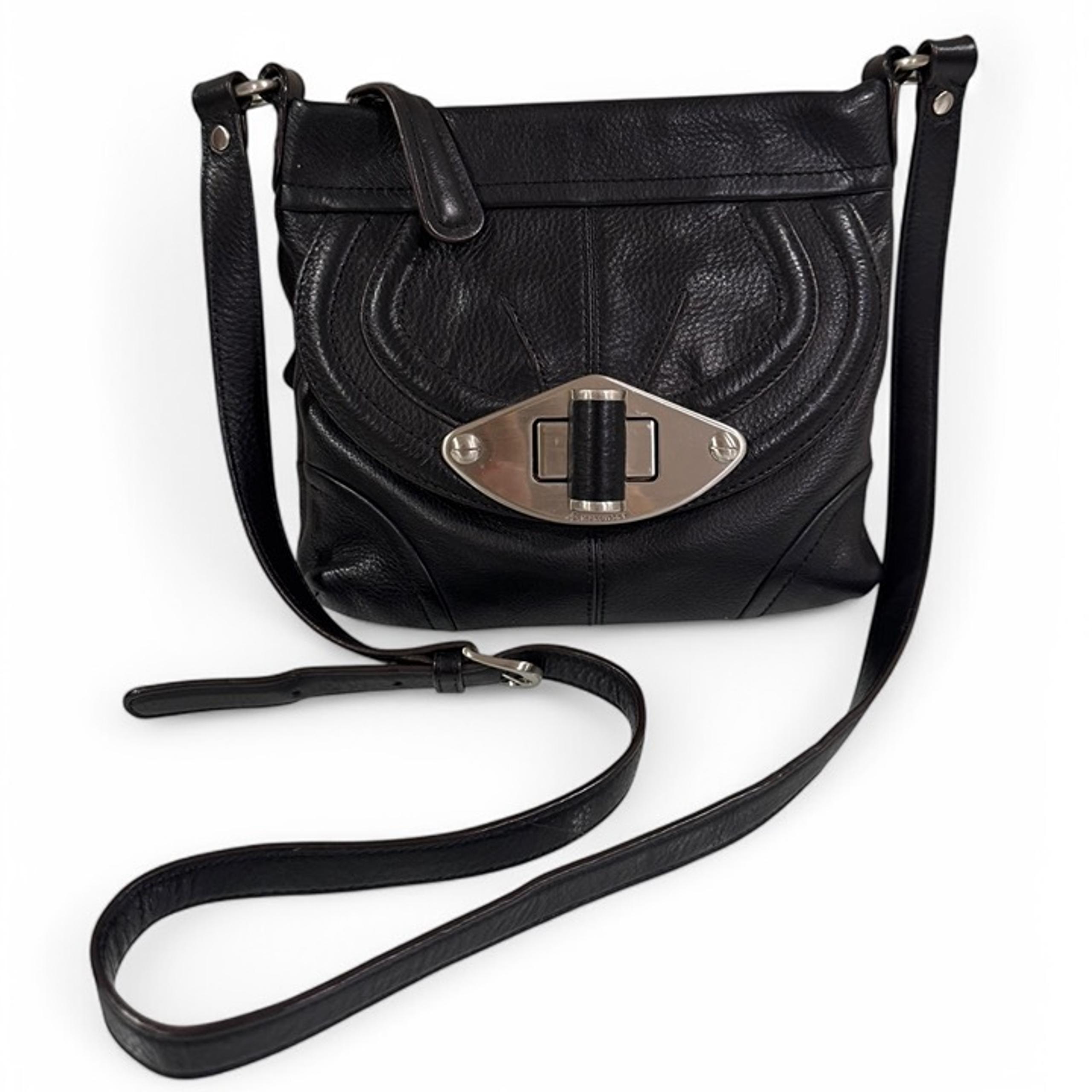 B MAKOWSKY Women's Black Leather Crossbody Bag