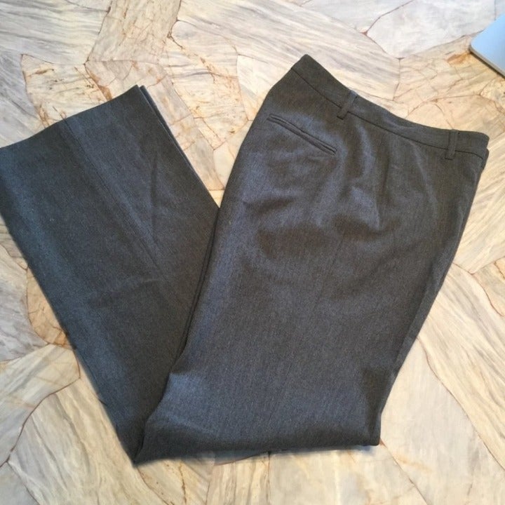 Banana Republic Charcoal Grey Straight Leg Dress Pants Size 4 Long