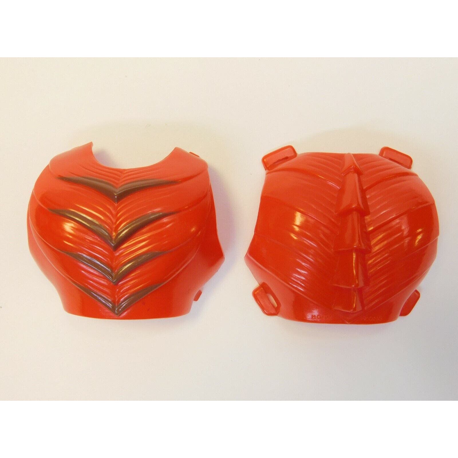 Vtg MOTU He-Man 1984 Clawful Red Body Armor Front Back Mattel Weapon Accessory