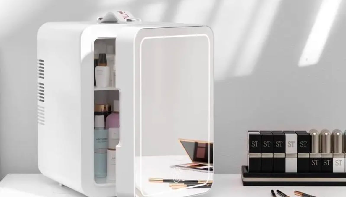 Mini Makeup Refrigerator