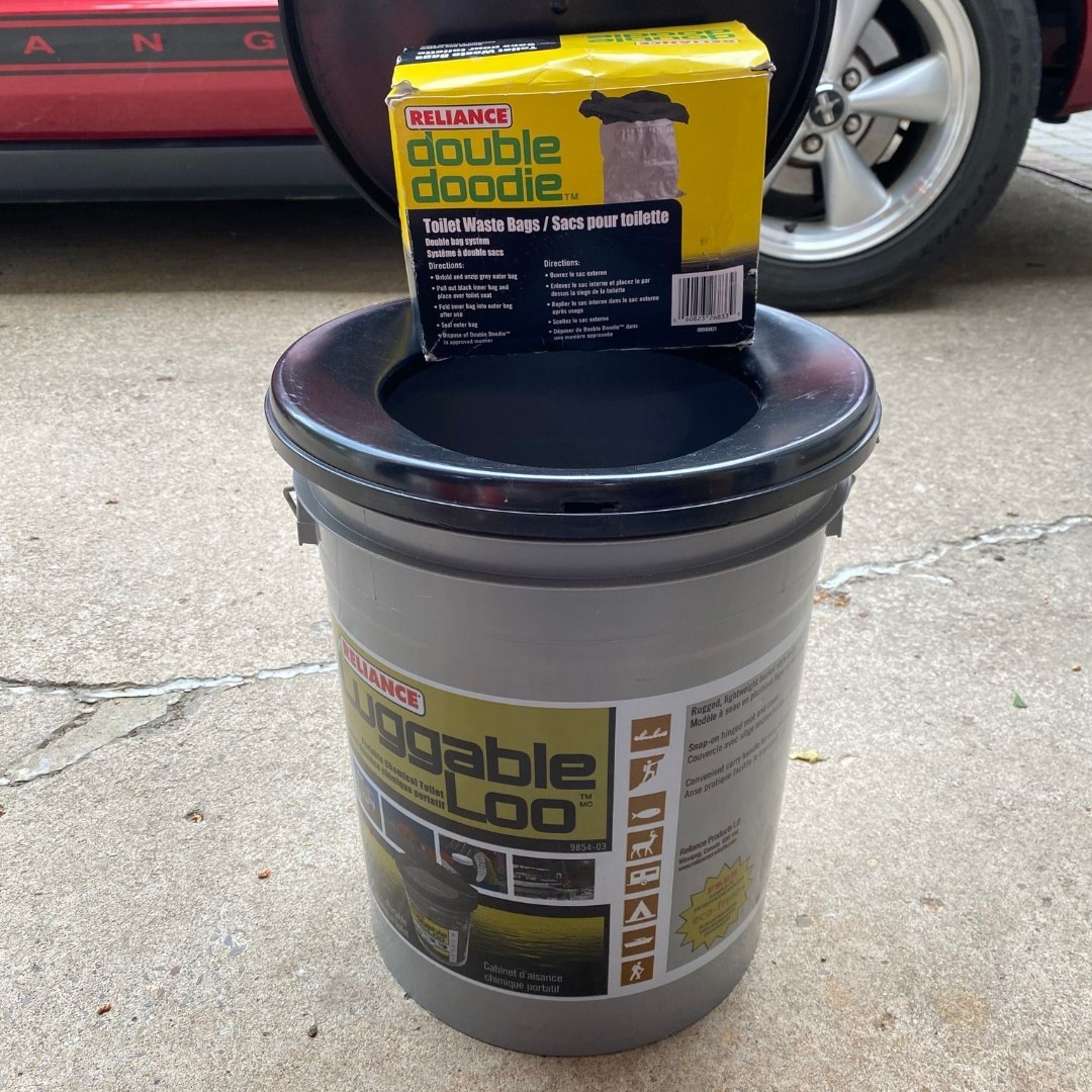 Luggable Loon Portable Chemical Toilet with 6 waste bags