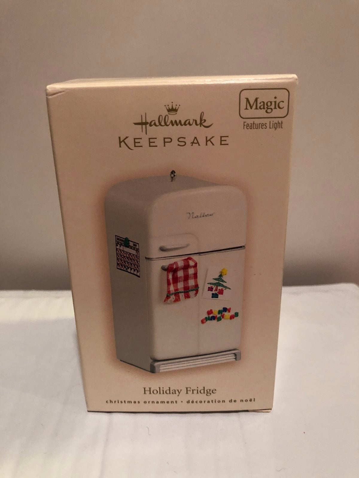 Hallmark 2007 holiday fridge Ornament