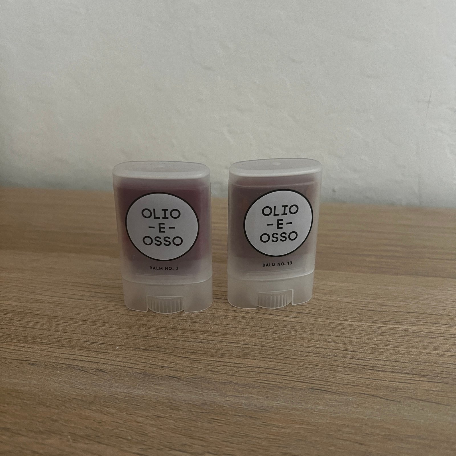 Olio e Osso Balm Set of Two No. 10 Tea Rose. & No. 3 Crimson