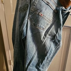 Tommy Hilfiger mens jeans 44x32 like new