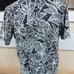 PreOwned Reyn Spooner Classic Hawaiian Print Gray Men's Medium