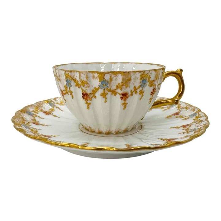Limoges LRL Demitasse Cup & Saucer Set Embossed Gold Scalloped Floral Tea France