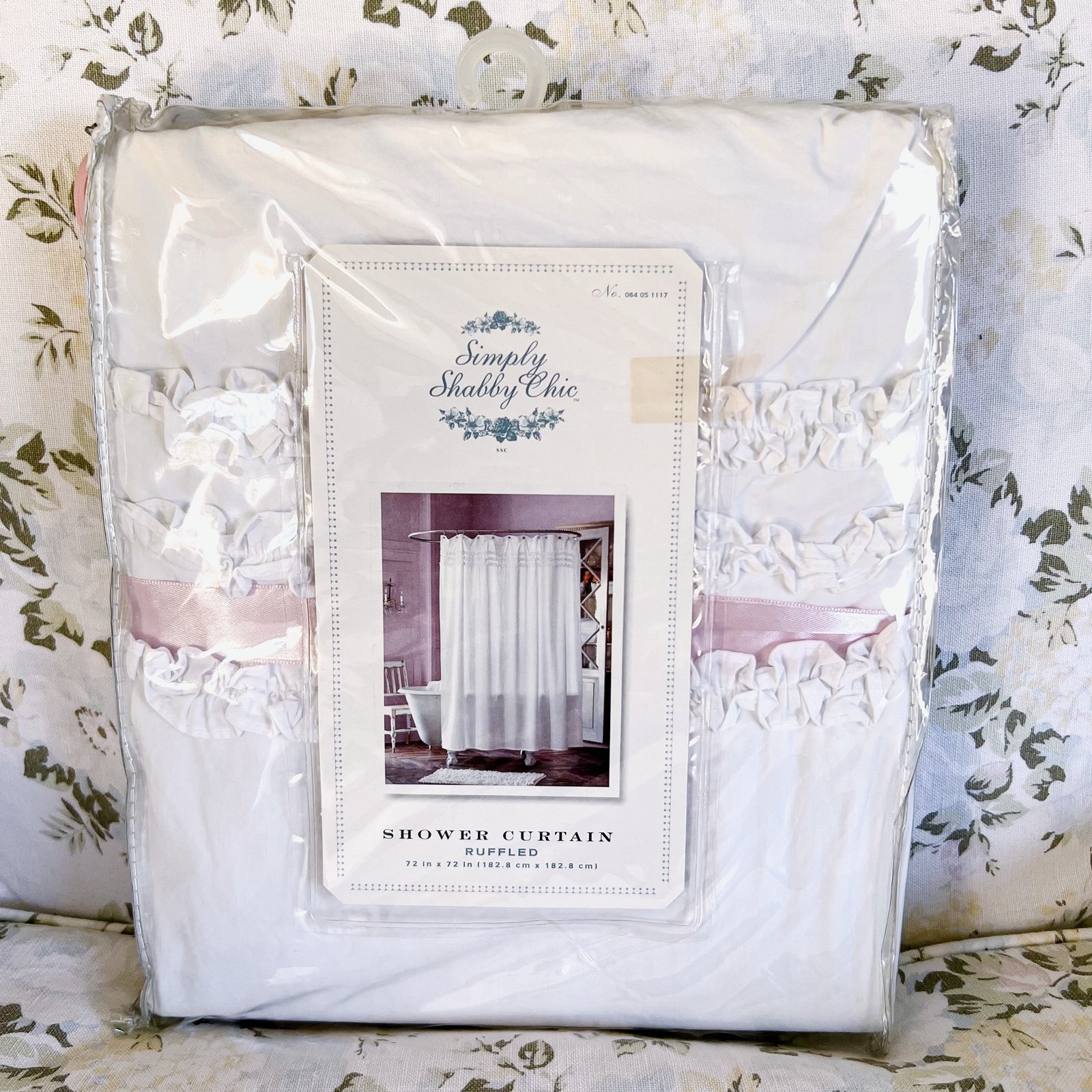 Simply Shabby Chic White Ruffled Shower Curtain Rachel Ashwell NIP