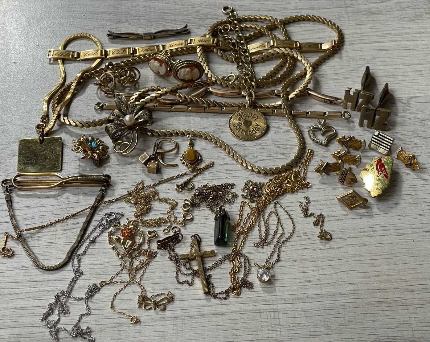 VINTAGE GOLD FILLED JEWELRY LOT