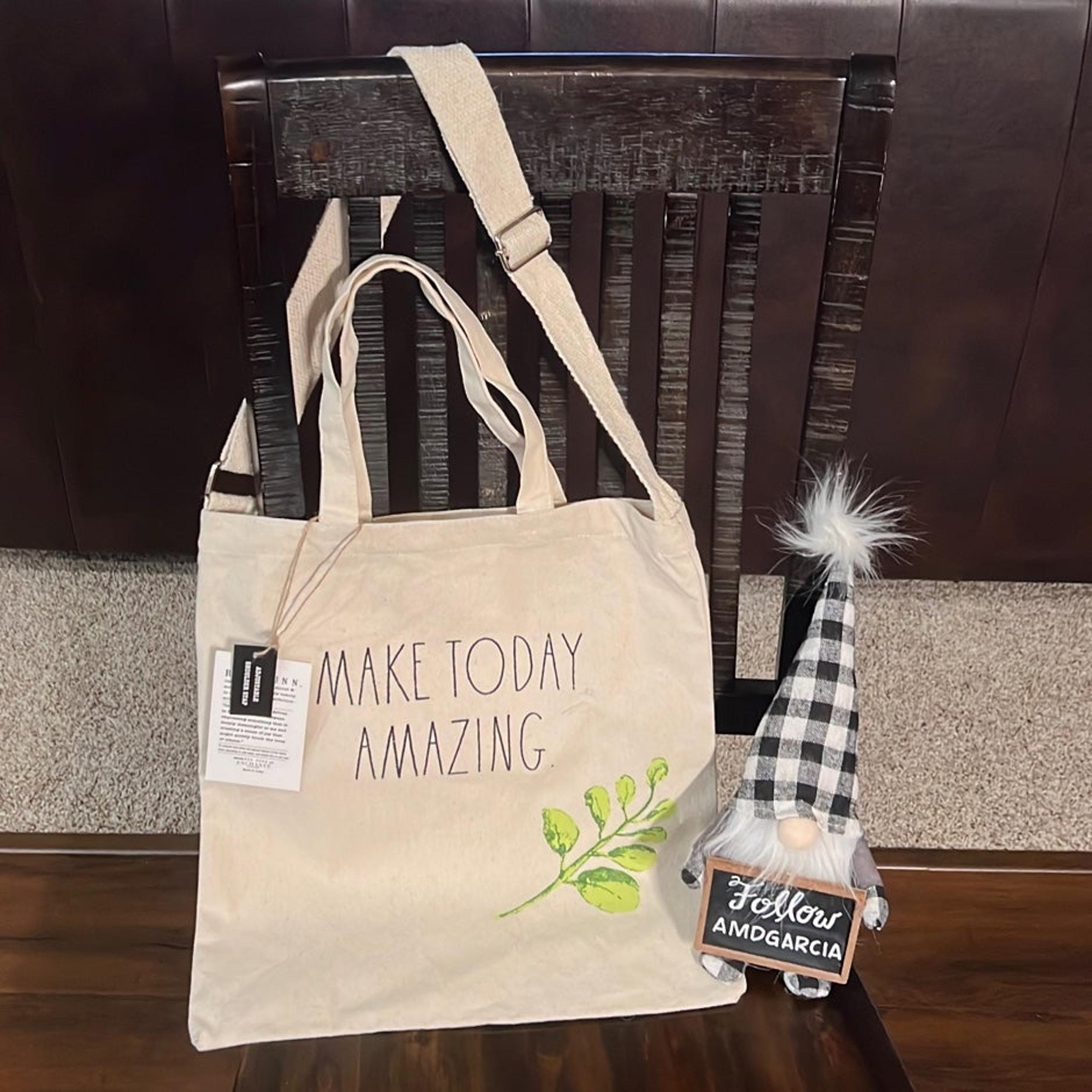 Rae Dunn MAKE TODAY AMAZING W/adjustable shoulder Tote