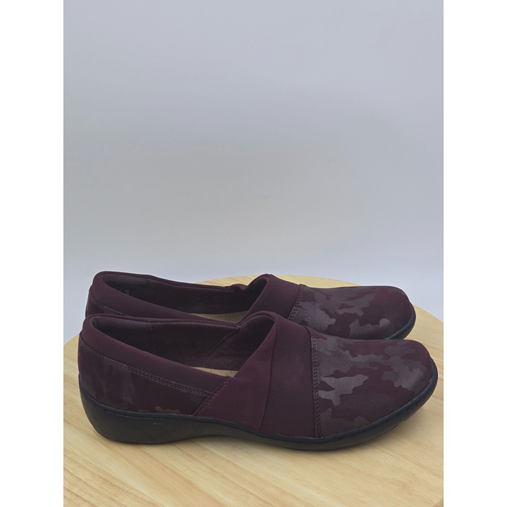 Clarks Women's Cora Heather Loafer Shoes Burgundy Size 10M