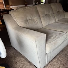 Comfortable-High-Quality Sofa Bed with Pull-Out Mattress – beautiful condition