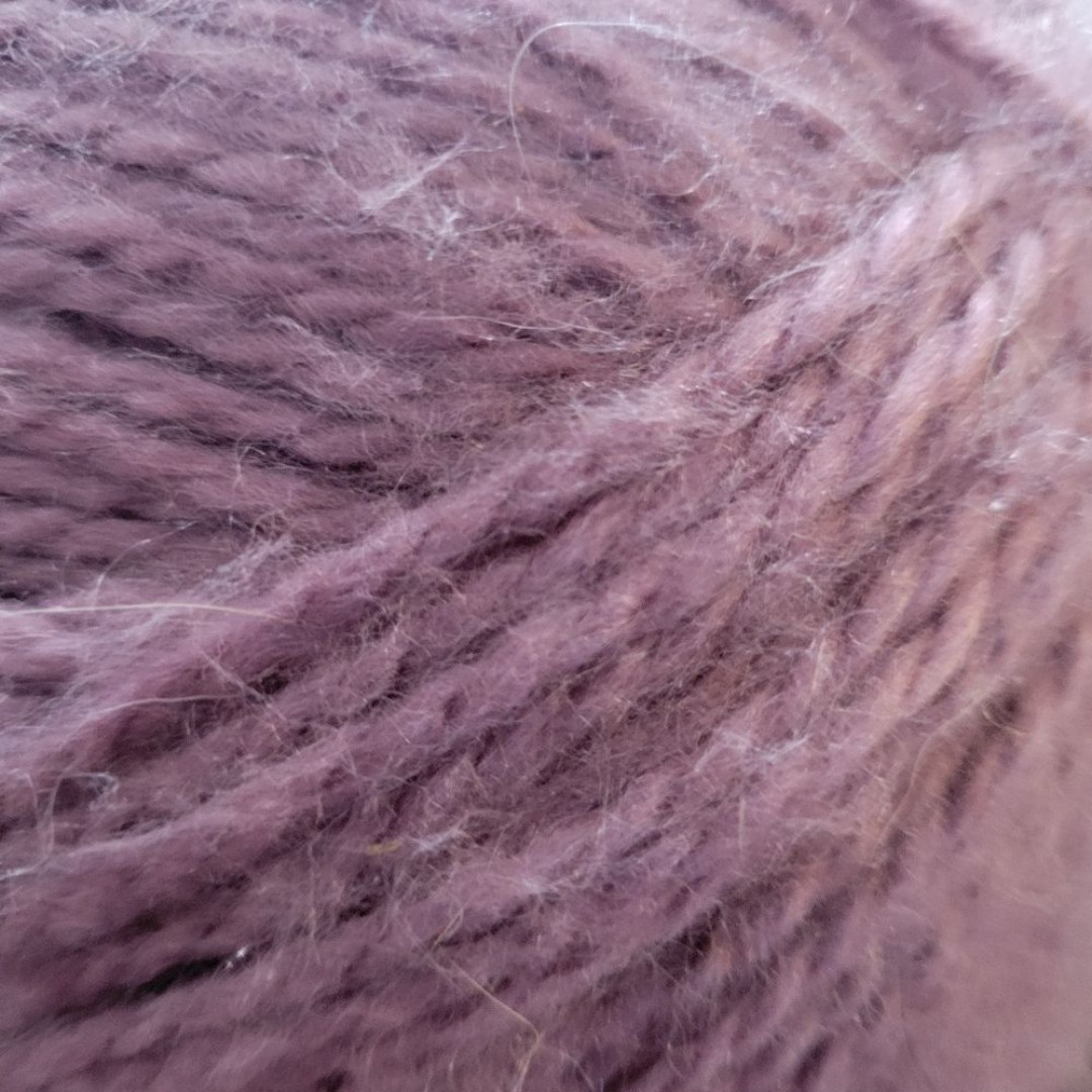 Lion Brand Bonus Bundle 14 5 Oz Bulky Yarn 681 Yds 2 Skeins Available lion-brand-bonus-bundle-14-5-oz-bulky-yarn-681-yds-2-skeins-available