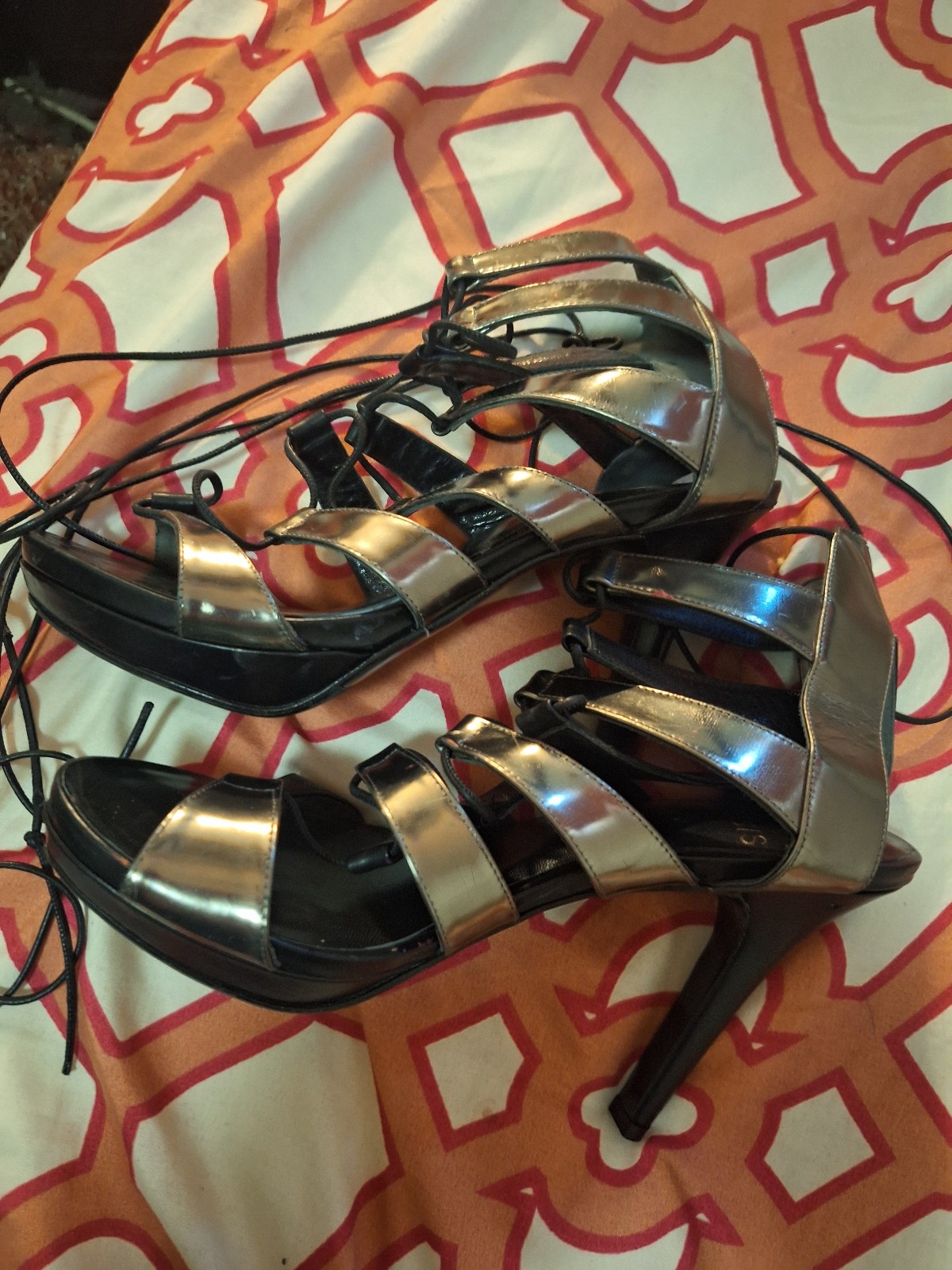 Thesis gladiator heels
