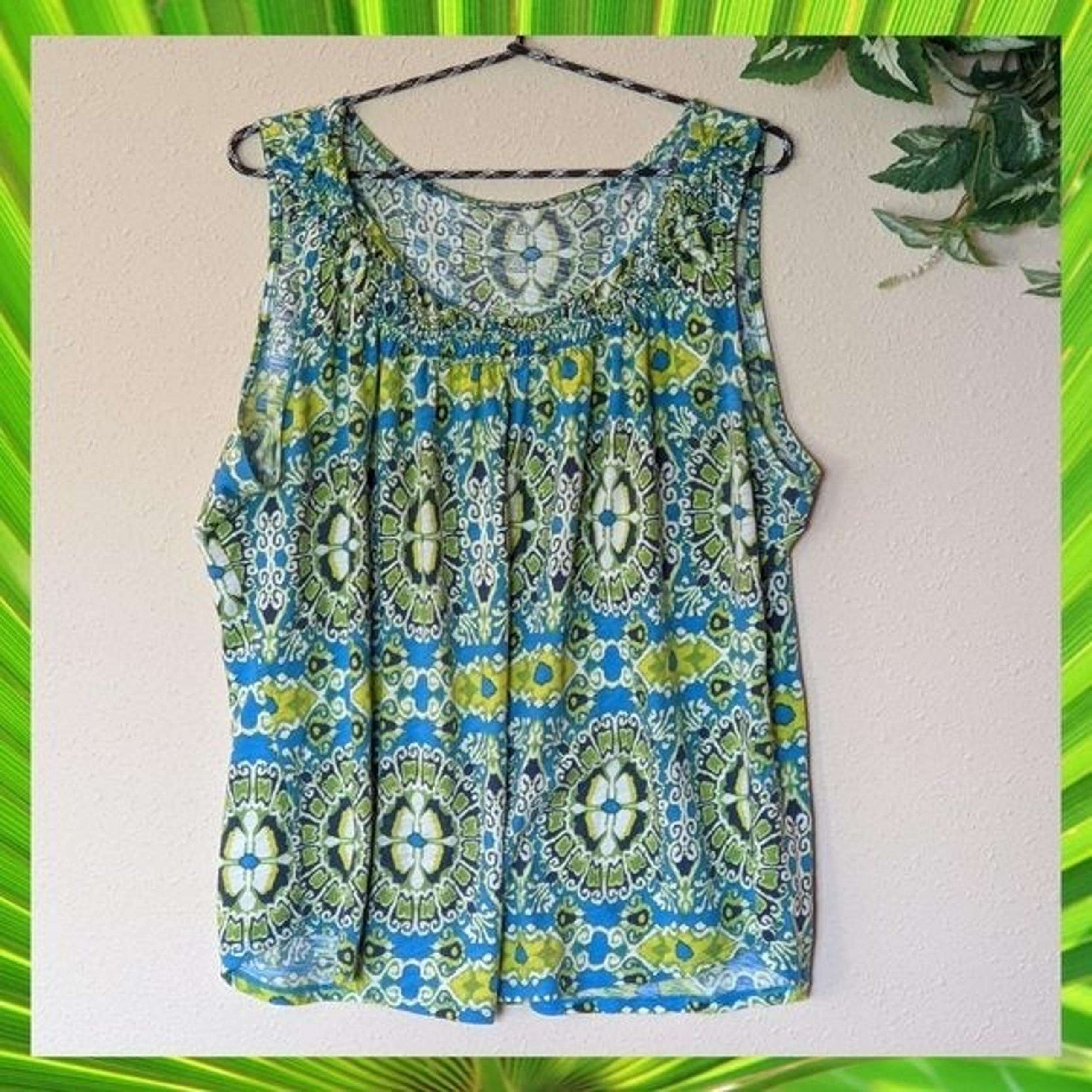 St John's Bay Blue & Green Tank Top