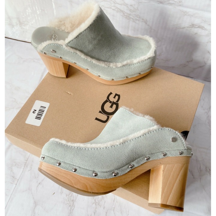 UGG AUBRIANA Studded Platform Wedge Heel Clogs Shearling Sky Gray Wool US 9