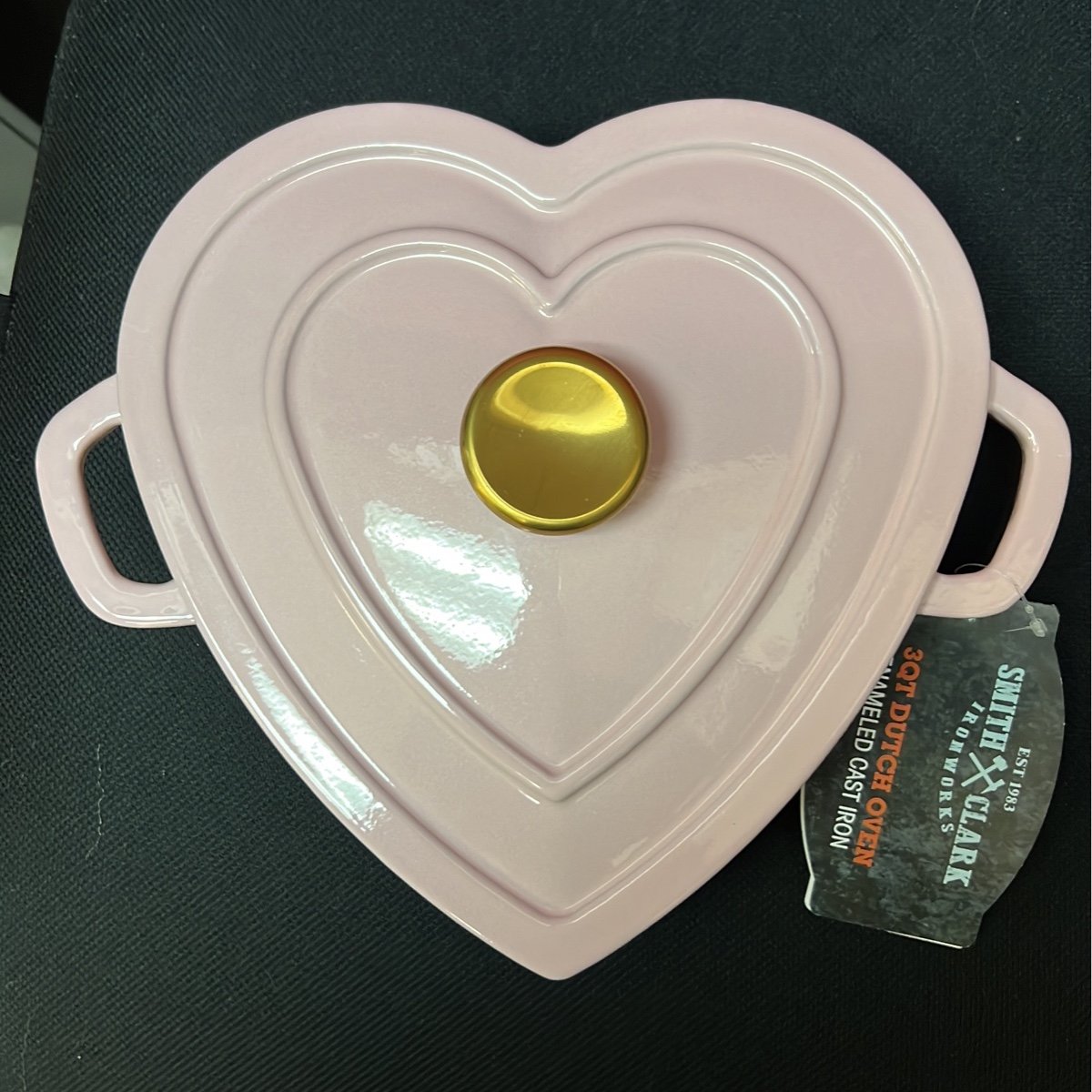 Heart Dutch Oven