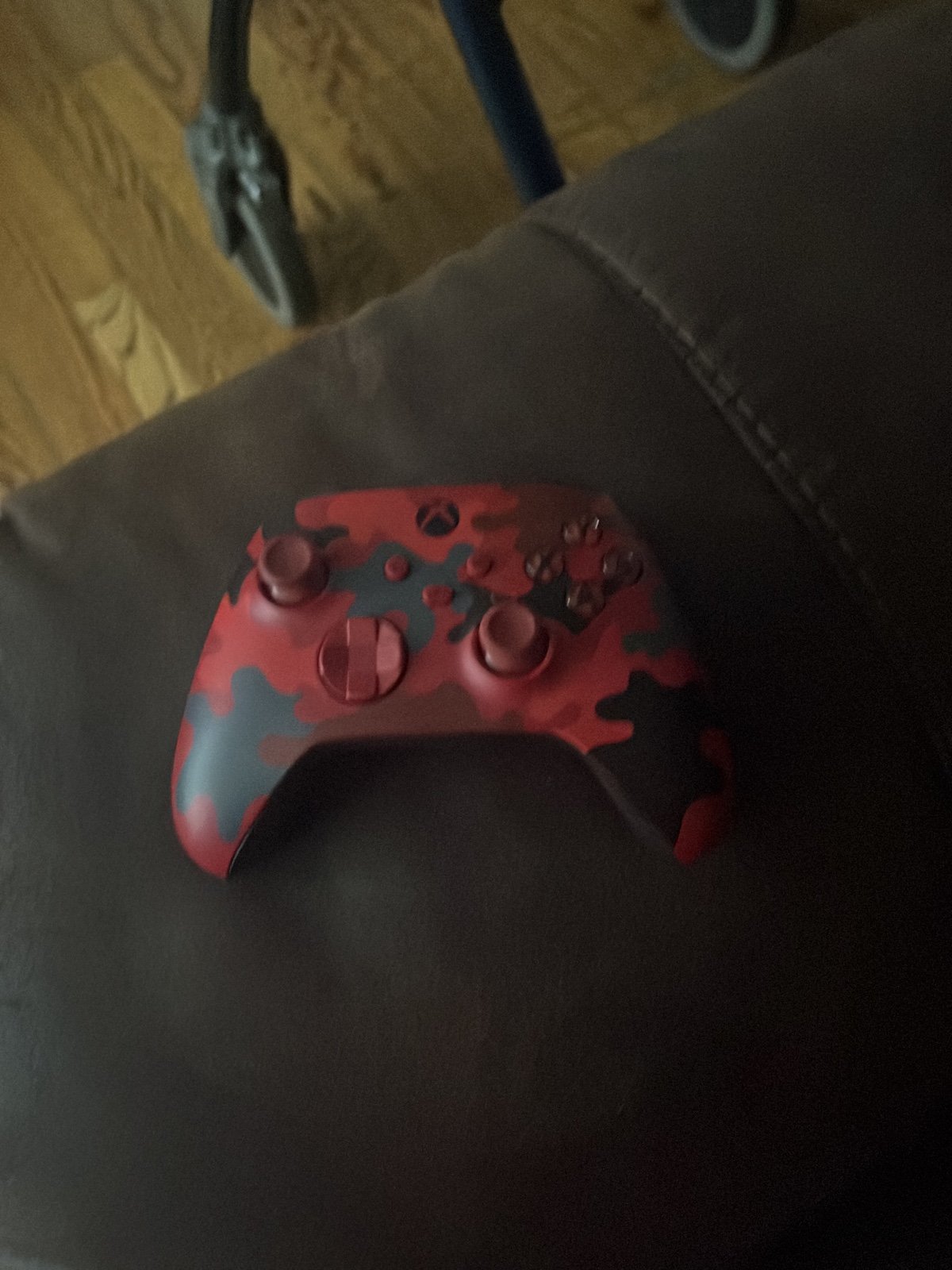 Xbox One red camo controller