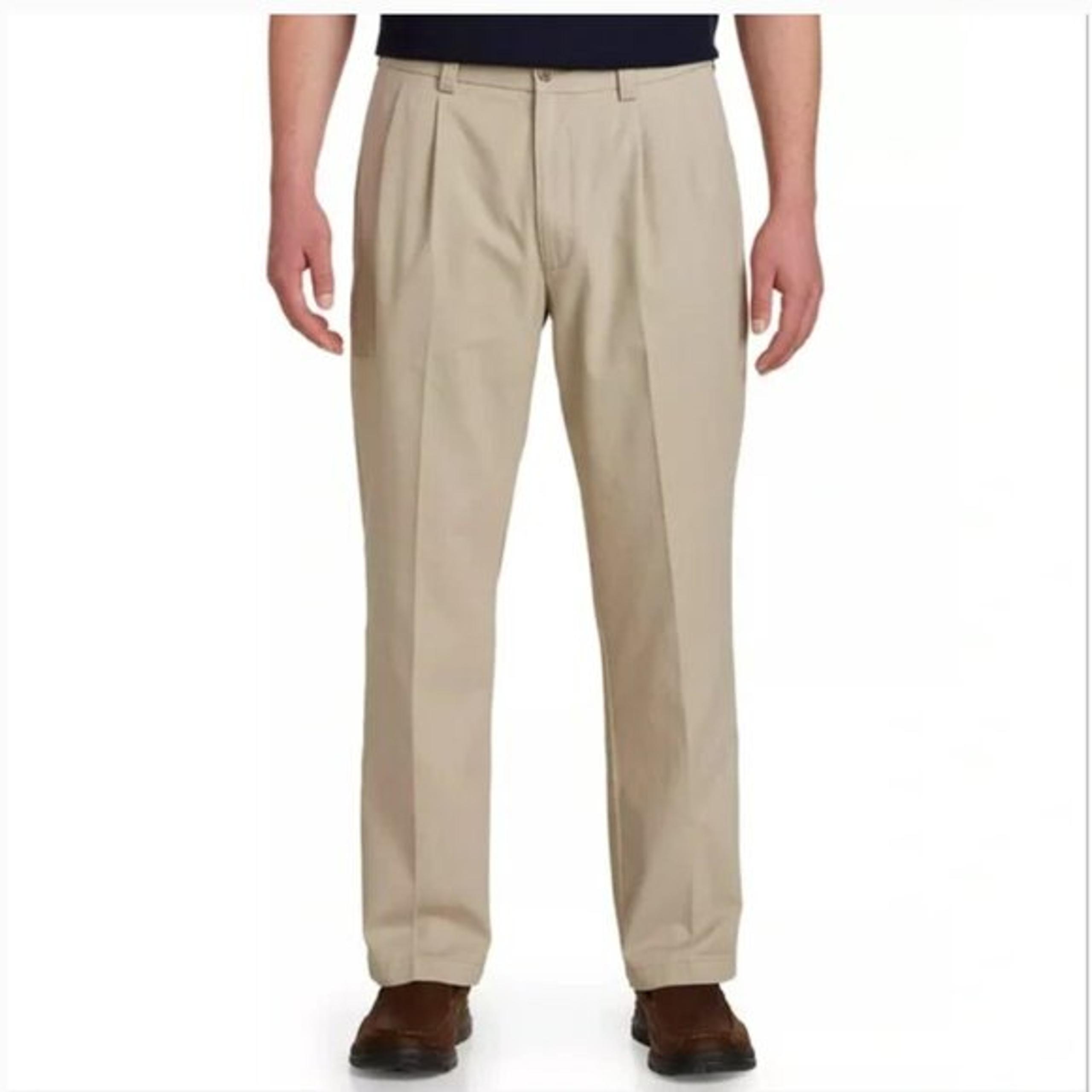 Croft & Barrow Men's Tan Easy Care Classic Fit Pleat Front Khaki Pants 36" x 30"