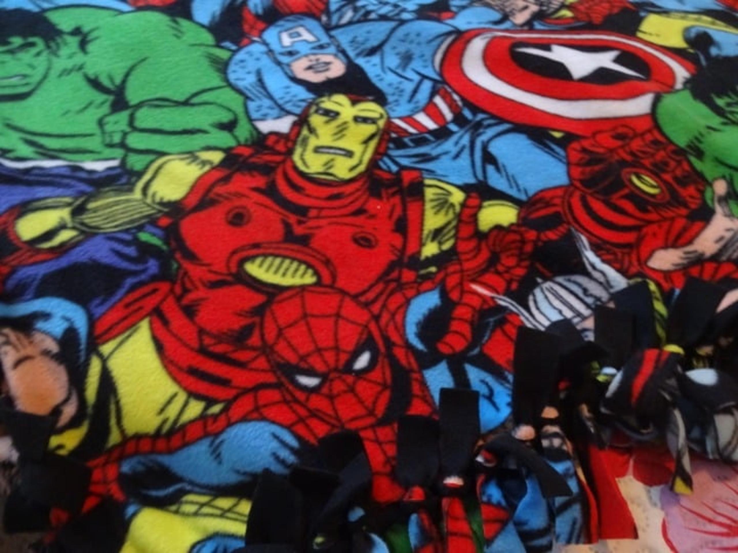 New MARVEL COMICS Fleece Blanket 56x78