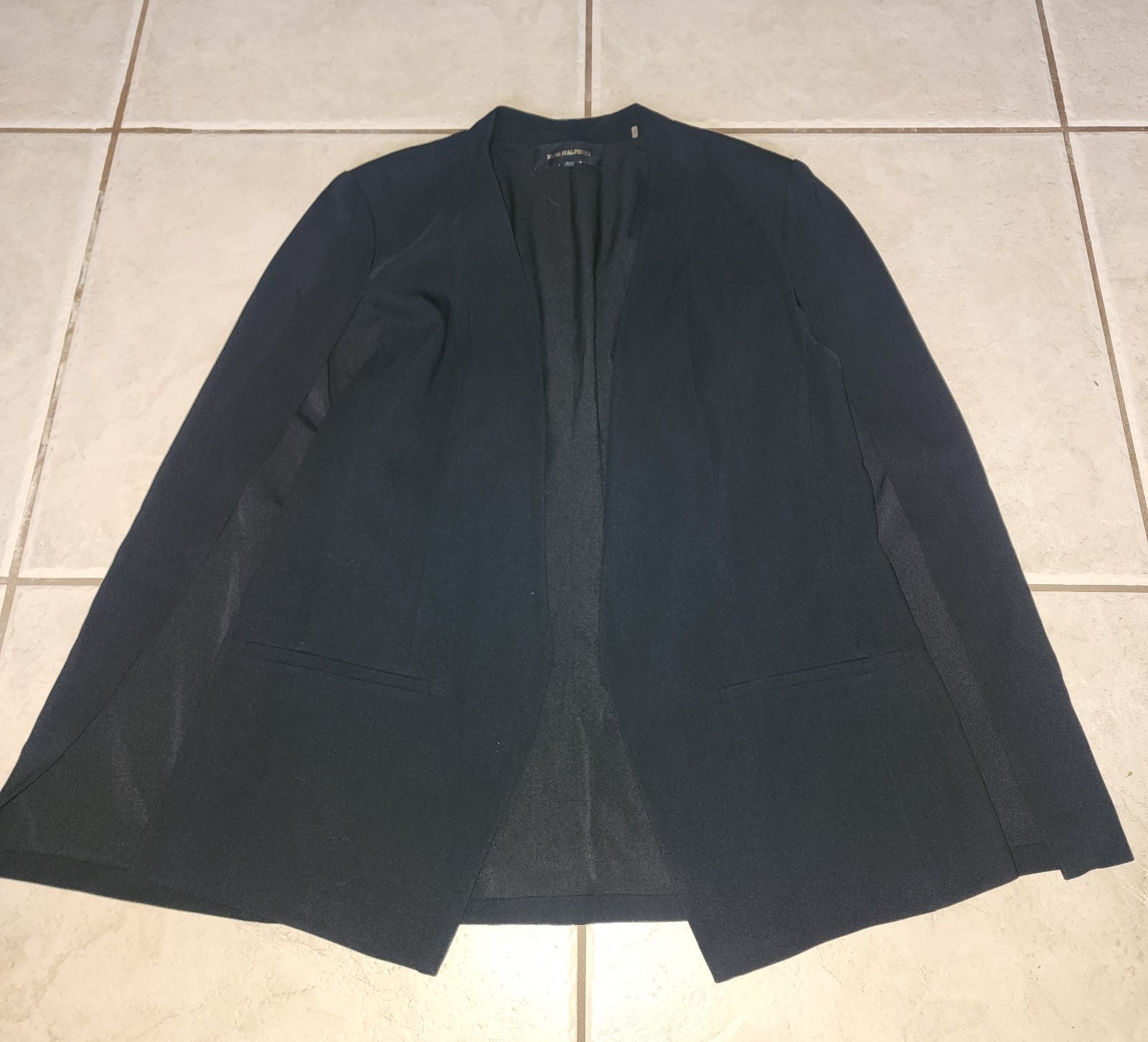 Kobi Halperin cape