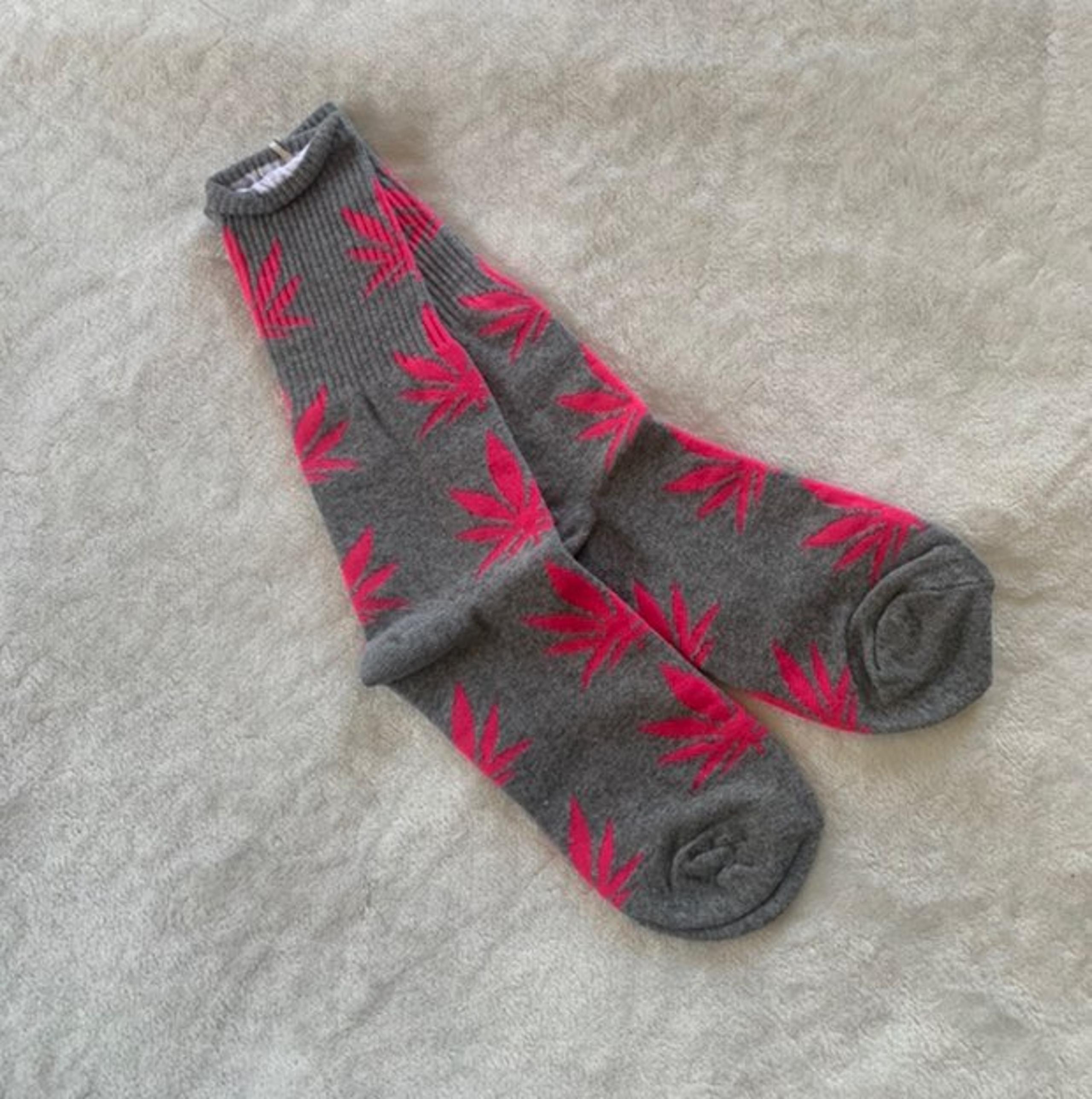 Weed Grey Socks