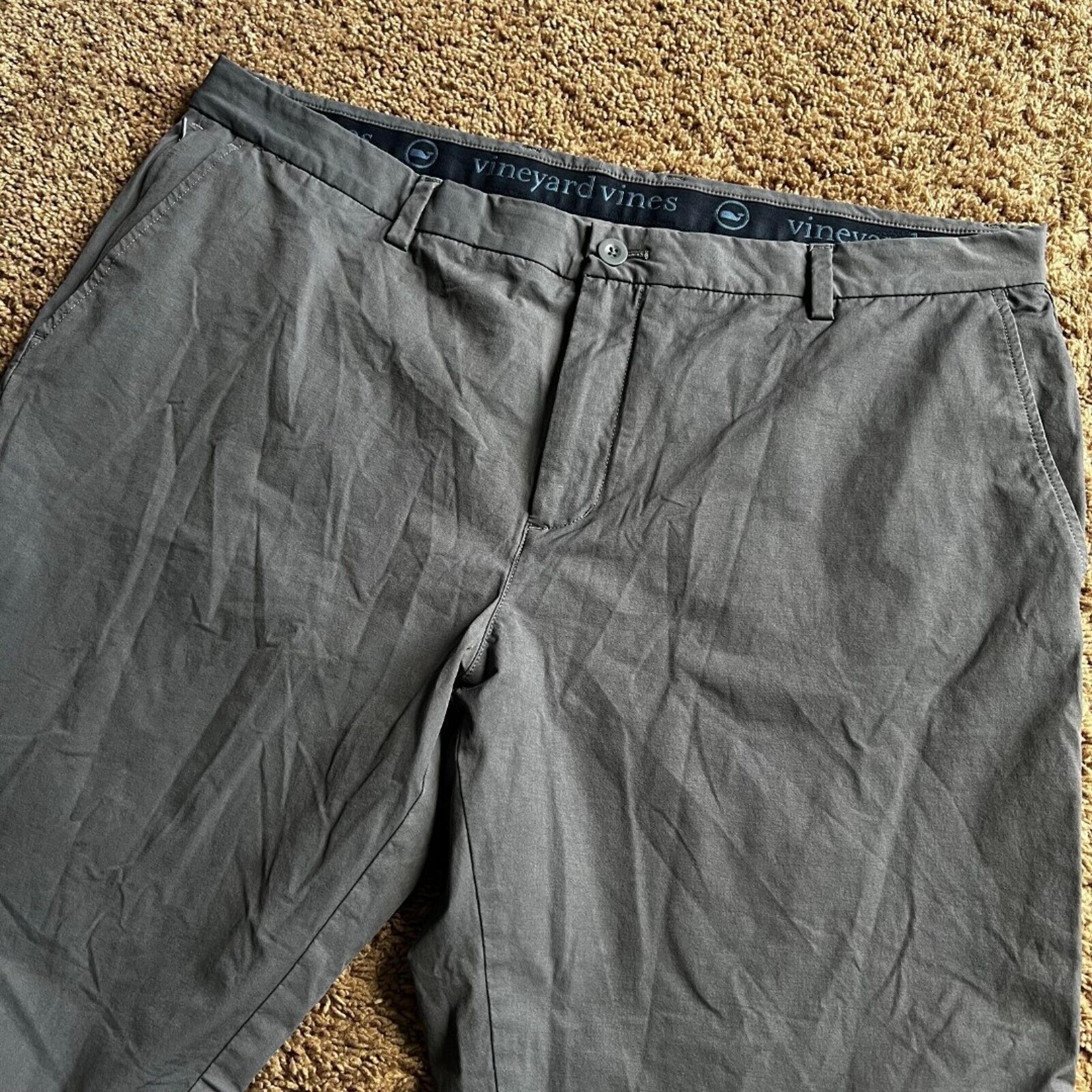 Vineyard Vines Men’s 40x27 Hemmed OTG On the Go Performance Pocket Gray Pants