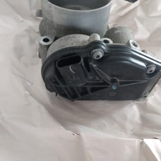 OEM throttle body 2012 mustang 3.7l v6