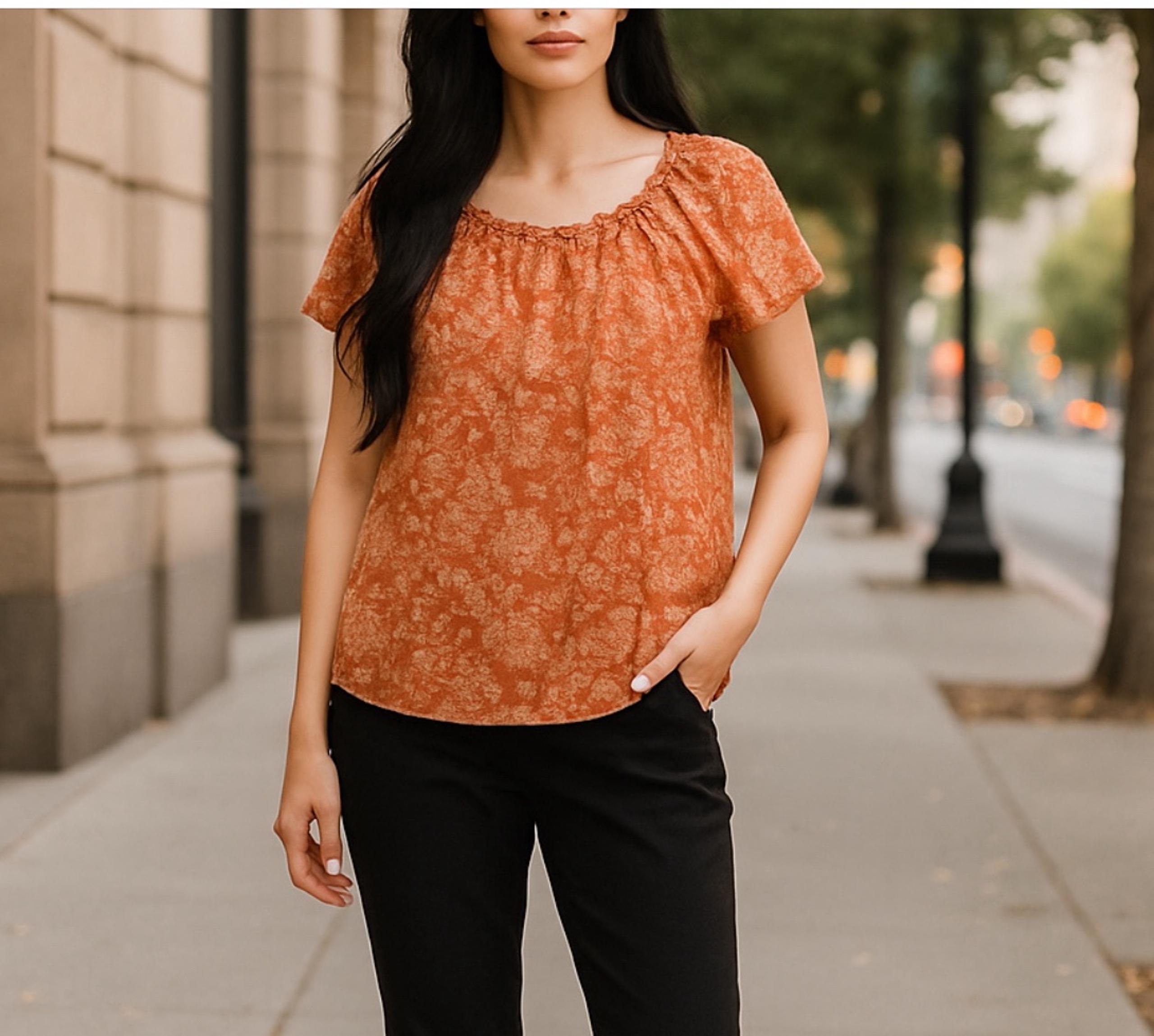 WOMEN’S LC LAUREN CONRAD PEACH FLORAL GRAPES PRINT SCOOP NECK BLOUSE CAP SLEEVES