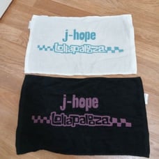 j-hope lollapalooza towel set 2022 black and white lolla NEW hobi BTS Official
