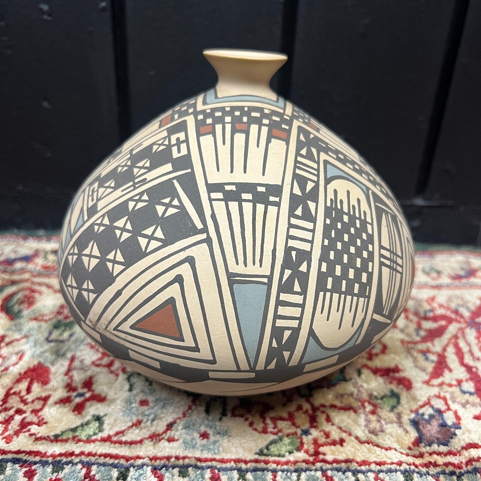 Mata Ortiz Blanca Olivas Pottery Vase Polychrome Small Neck 6.25 H Mexican