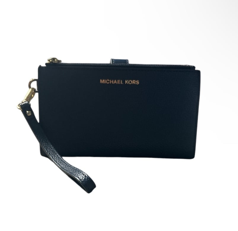 Jet Set Large Leather Smartphone Wristlet Wallet