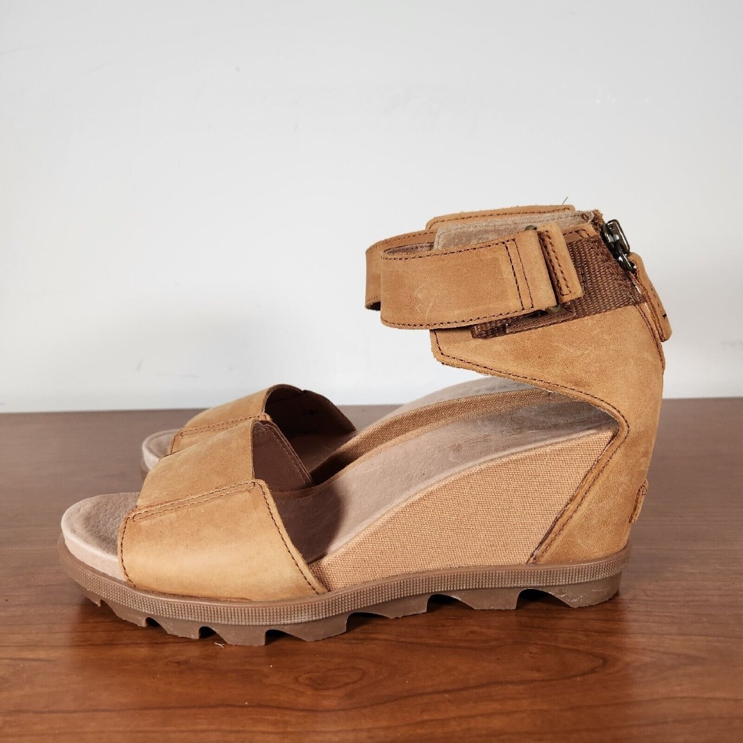 Sorel joanie hotsell ii ankle strap