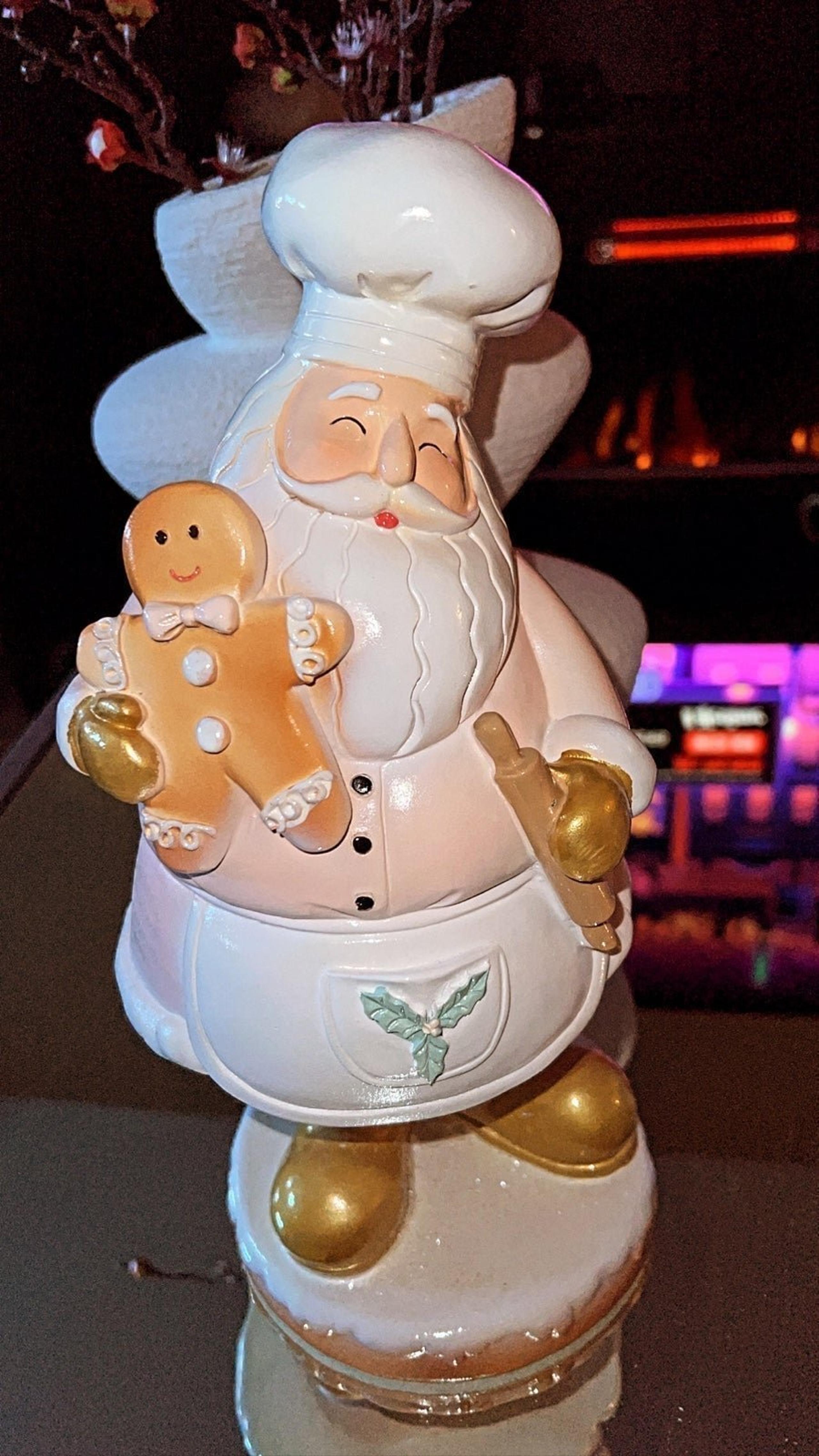 Pastel pink Santa
