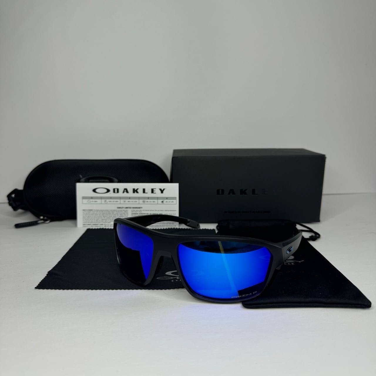 Oakley Slingshot Sunglasses - Free Shipping