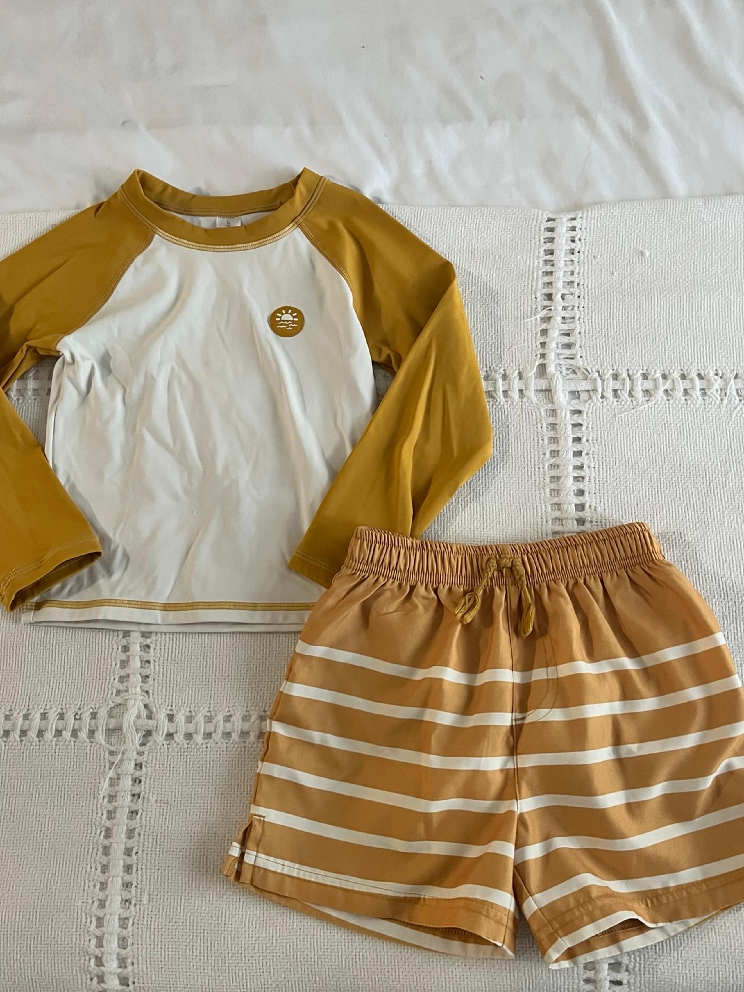 Toddler boy two piece rash guard and short set