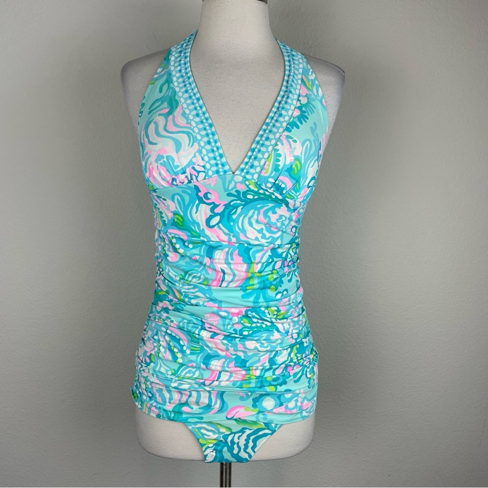 Lilly Pulitzer Light Blue Pink Print 2 Piece Halter Tankini 2/4