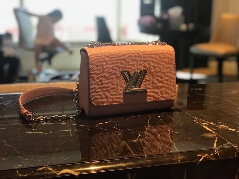 New LV Twist MM Rose Discontinued color