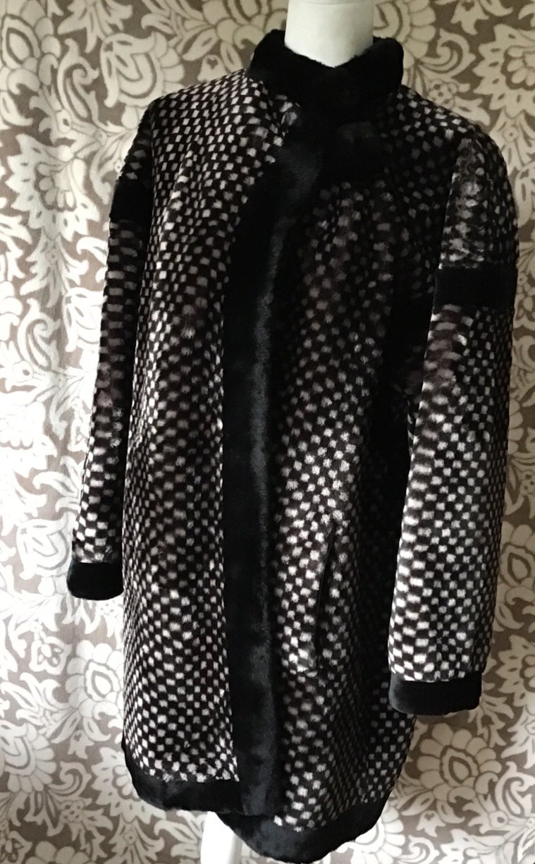 Faux Fur Caat