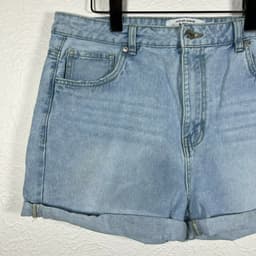 Item photo preview #2