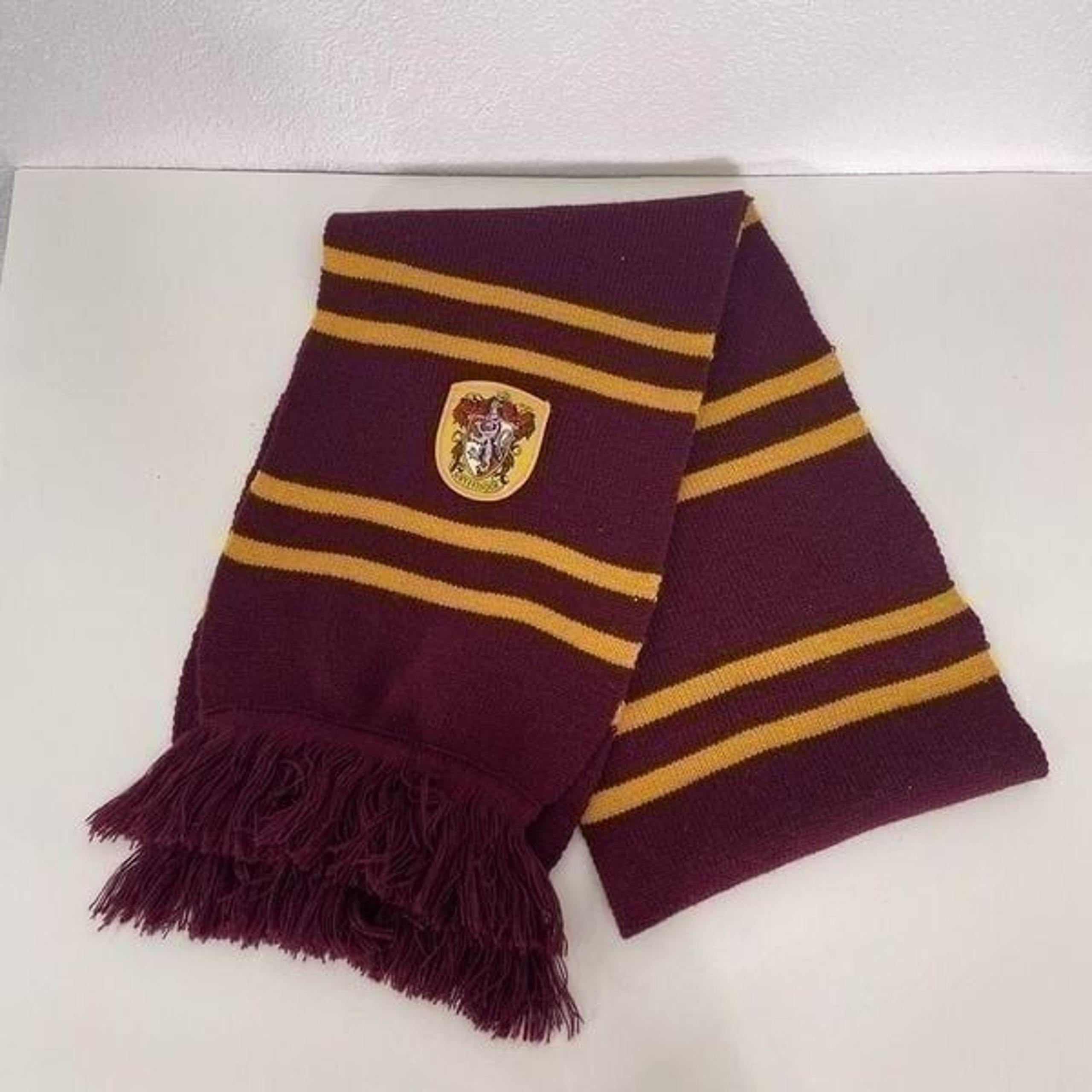 Harry Potter Maroon & Yellow Gryffindor Winter Scarf