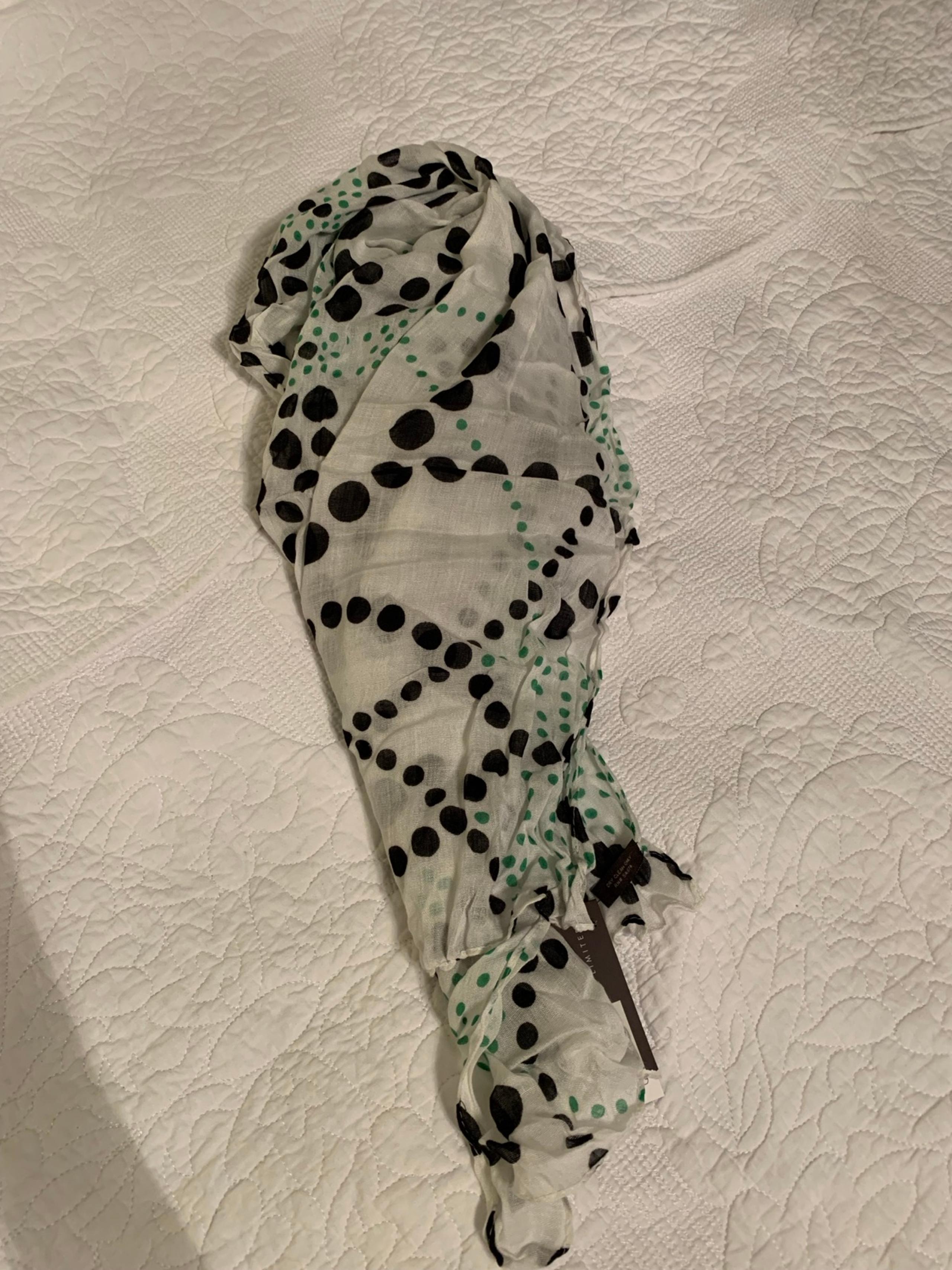 The Limited Scarf