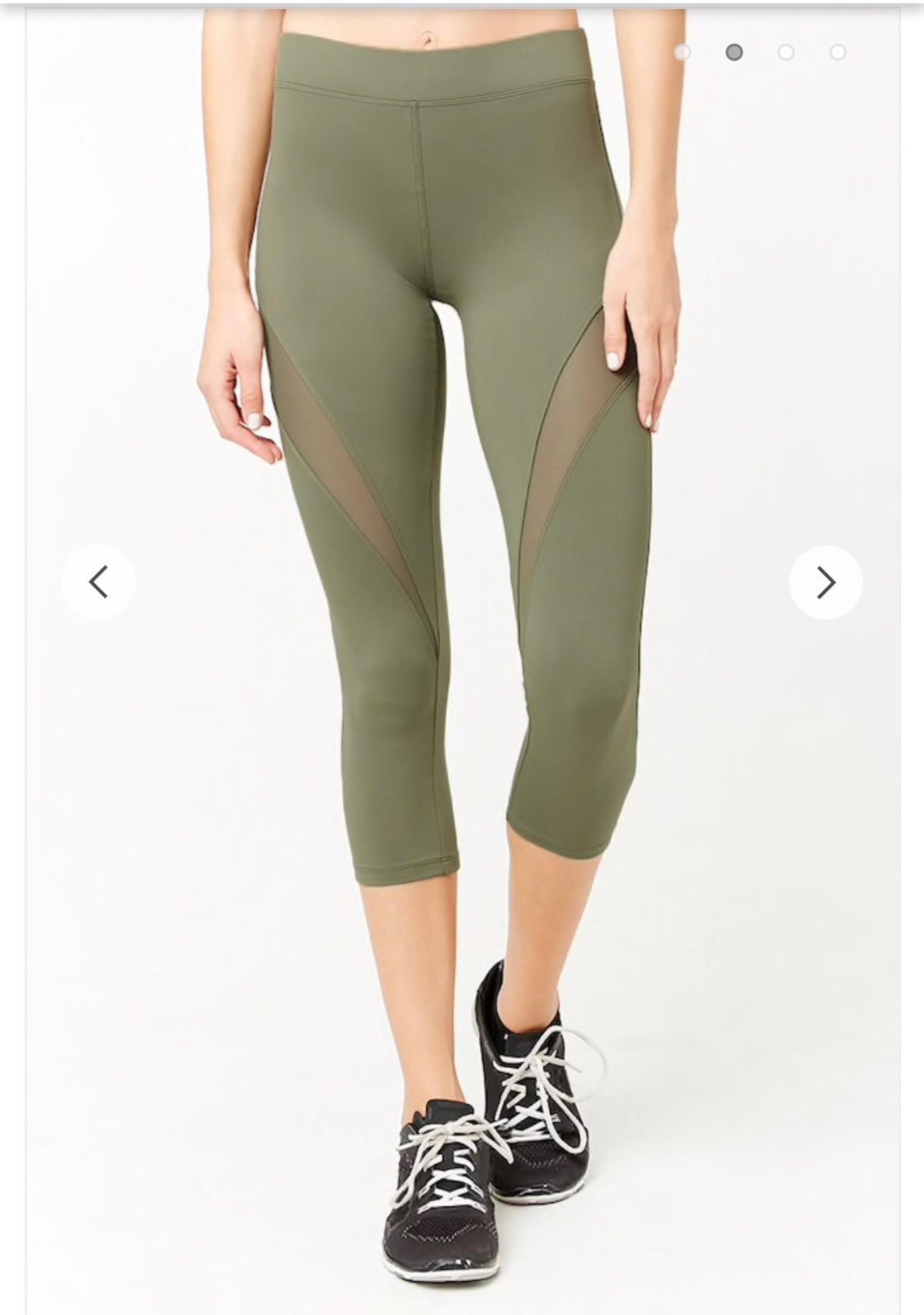 Active Mesh Capri Leggings
