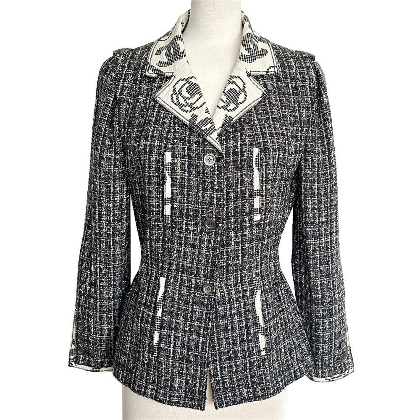 Chanel Tweed Embroidered Logo Collar Blazer Jacket 2006 Spring Summer Collection