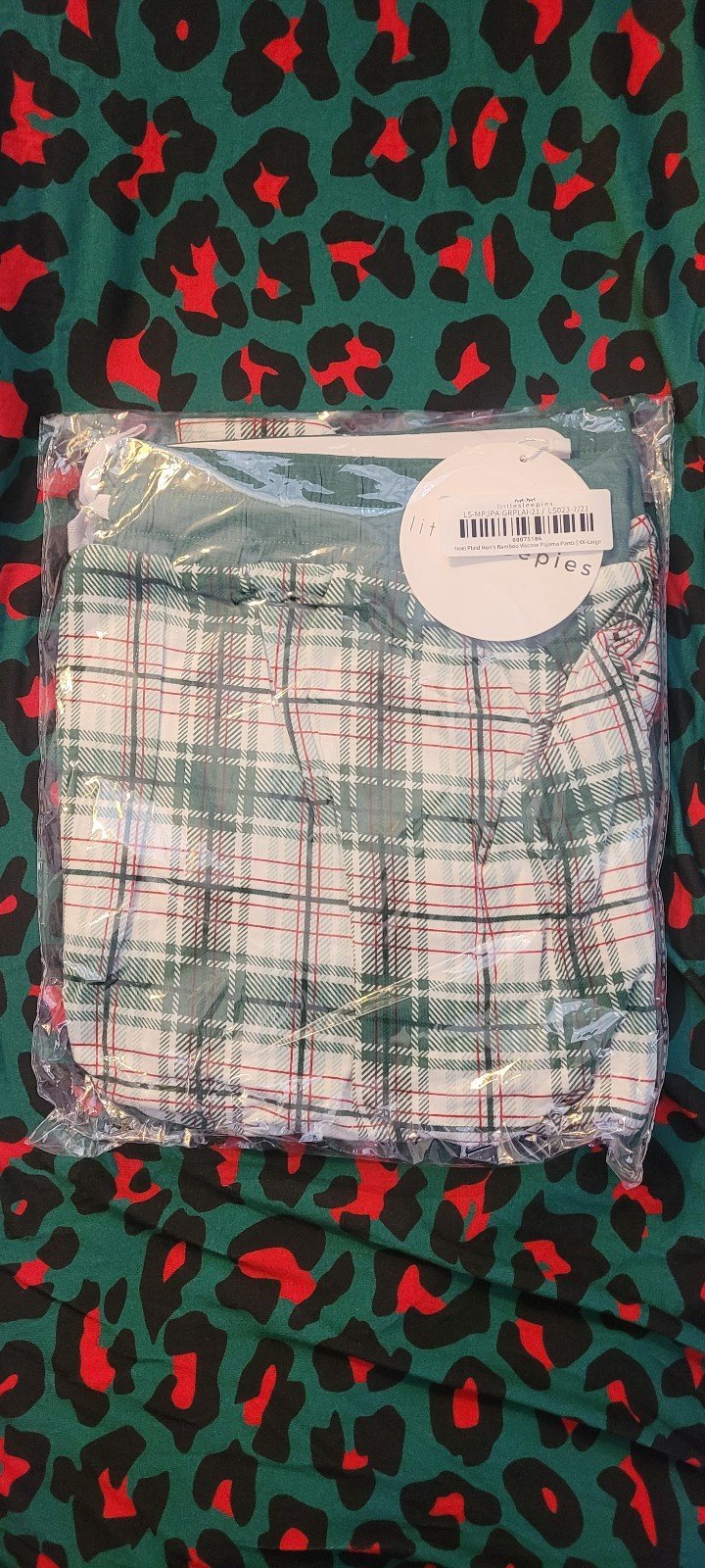 Little Sleepies Men's Holiday Green Plaid pj pants(XXL) & matching shirt(3XL)