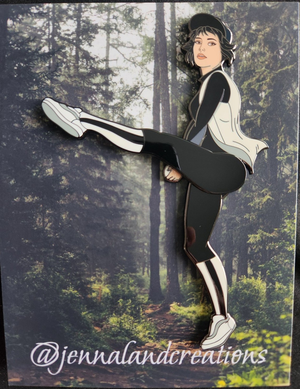 Jennaland Creations Twilight Saga Alice Baseball Movable Leg Pin