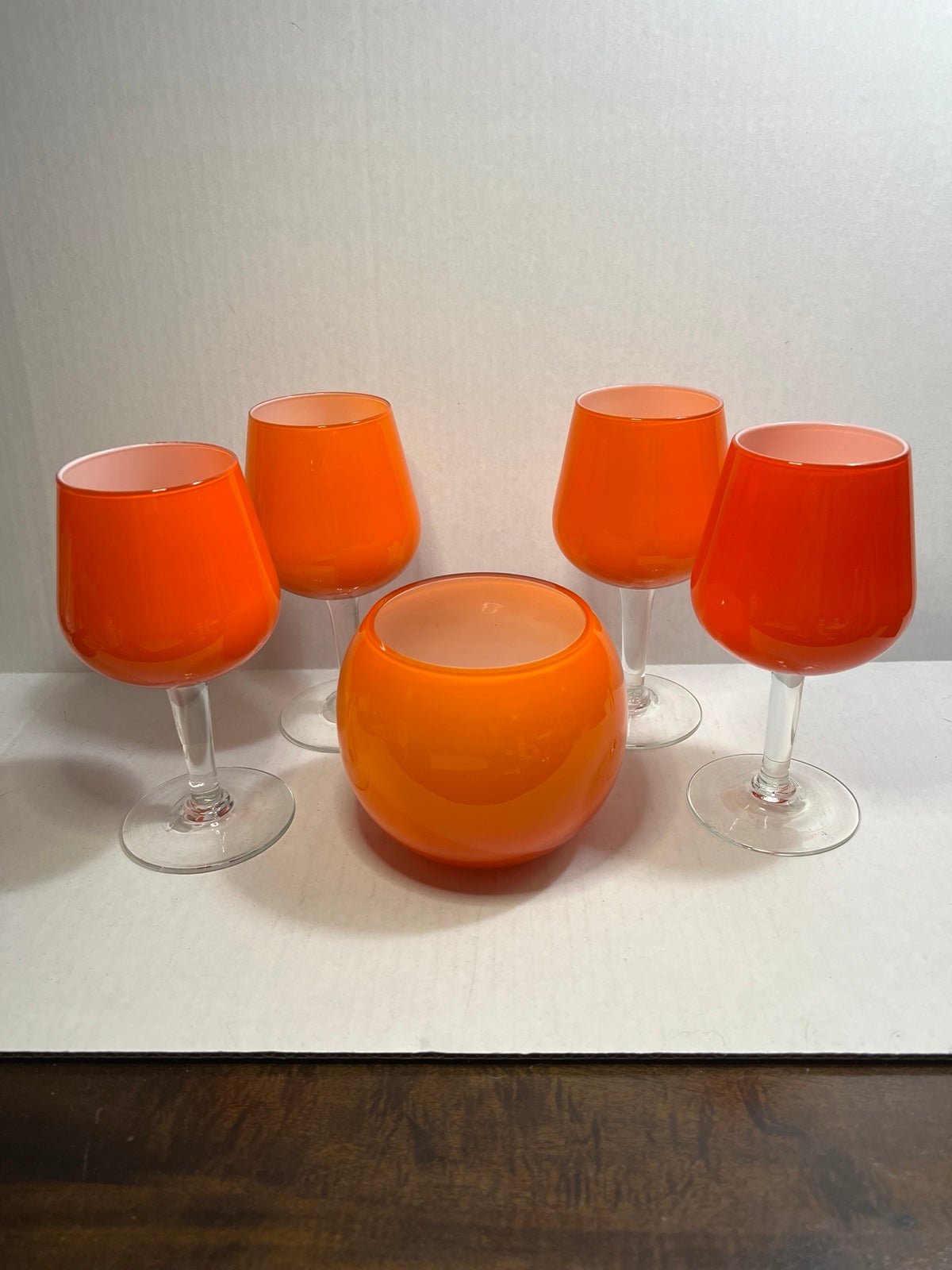 (4) CARLO MORETTI - ORANGE/WHITE GLASSES - Mid Century Modern MCM Matching Bowl